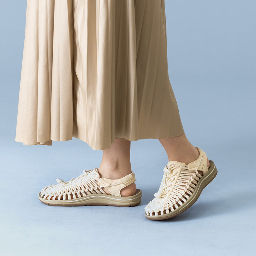 Women's UNEEK Sneaker | Dark Earth/Chipmunk - Image 9