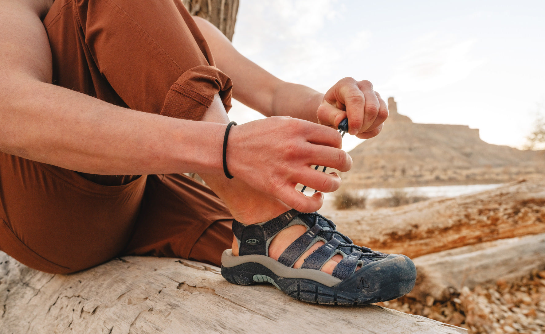 Women's Newport H2 | Monochrome/Garnet - Image 7