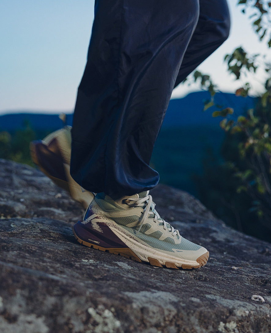 Women's Targhee Apex Waterproof Hiking Boot | Abbey Stone/Birch - Image 8
