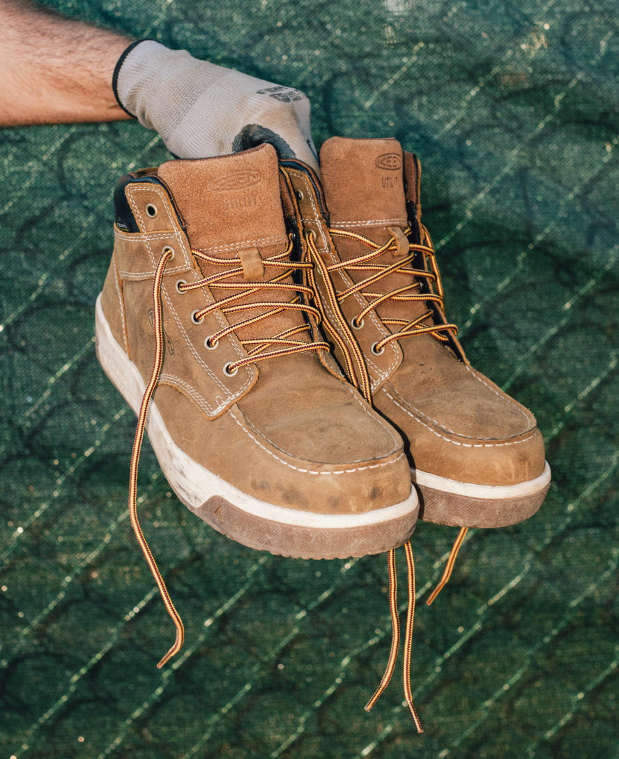 Men's Gibson Waterproof Work Boot (Carbon Toe) | Cascade Brown/Gum - Image 8