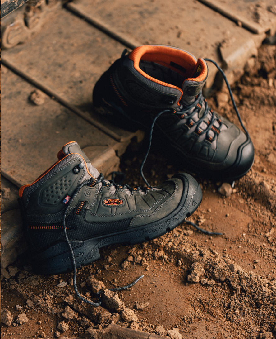 Men's Targhee IV Waterproof Work Boot (Carbon Toe) | Magnet/Black - Image 8