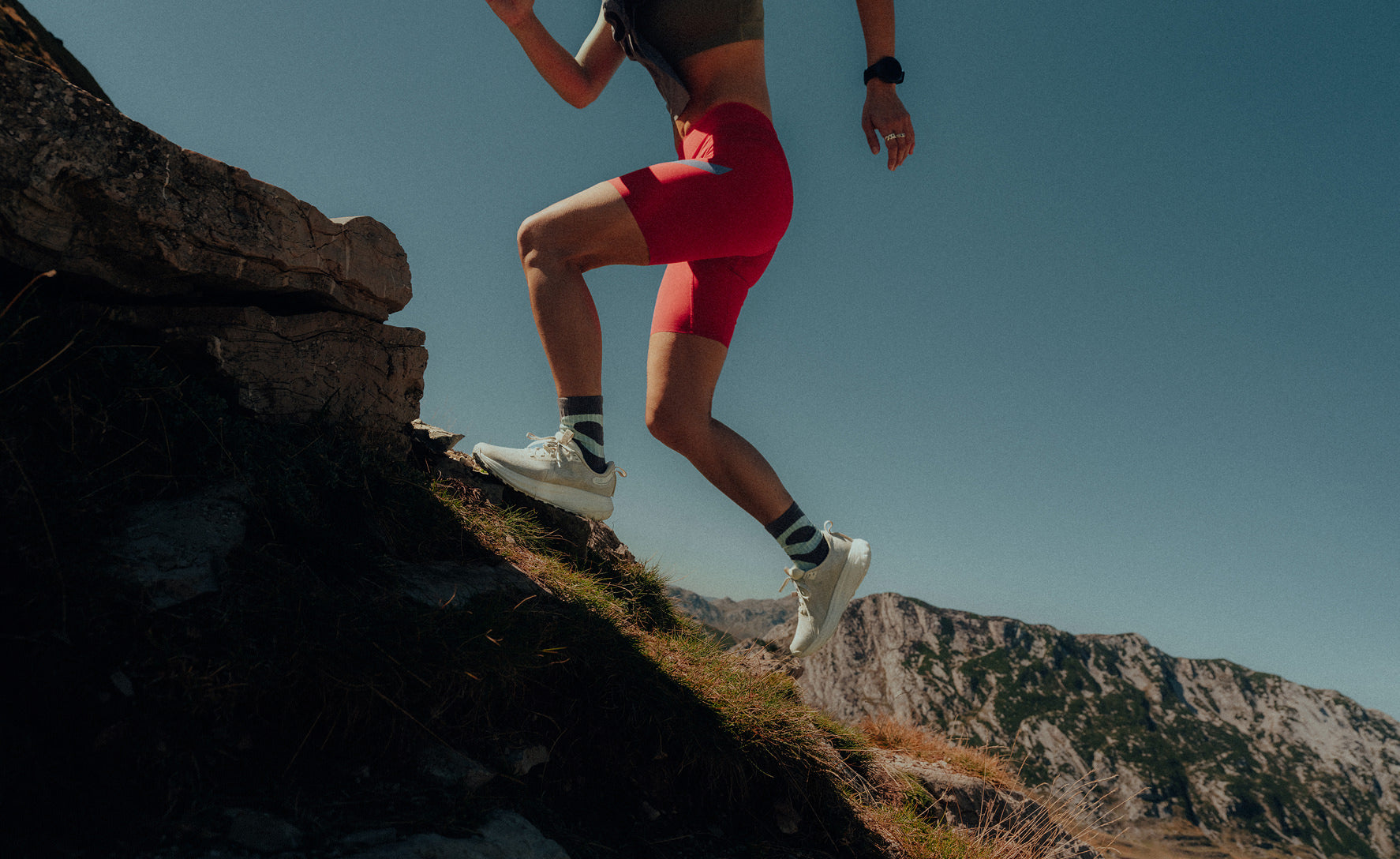 Women's Roam Trail Running Shoe | Star White/Vapor - Image 7